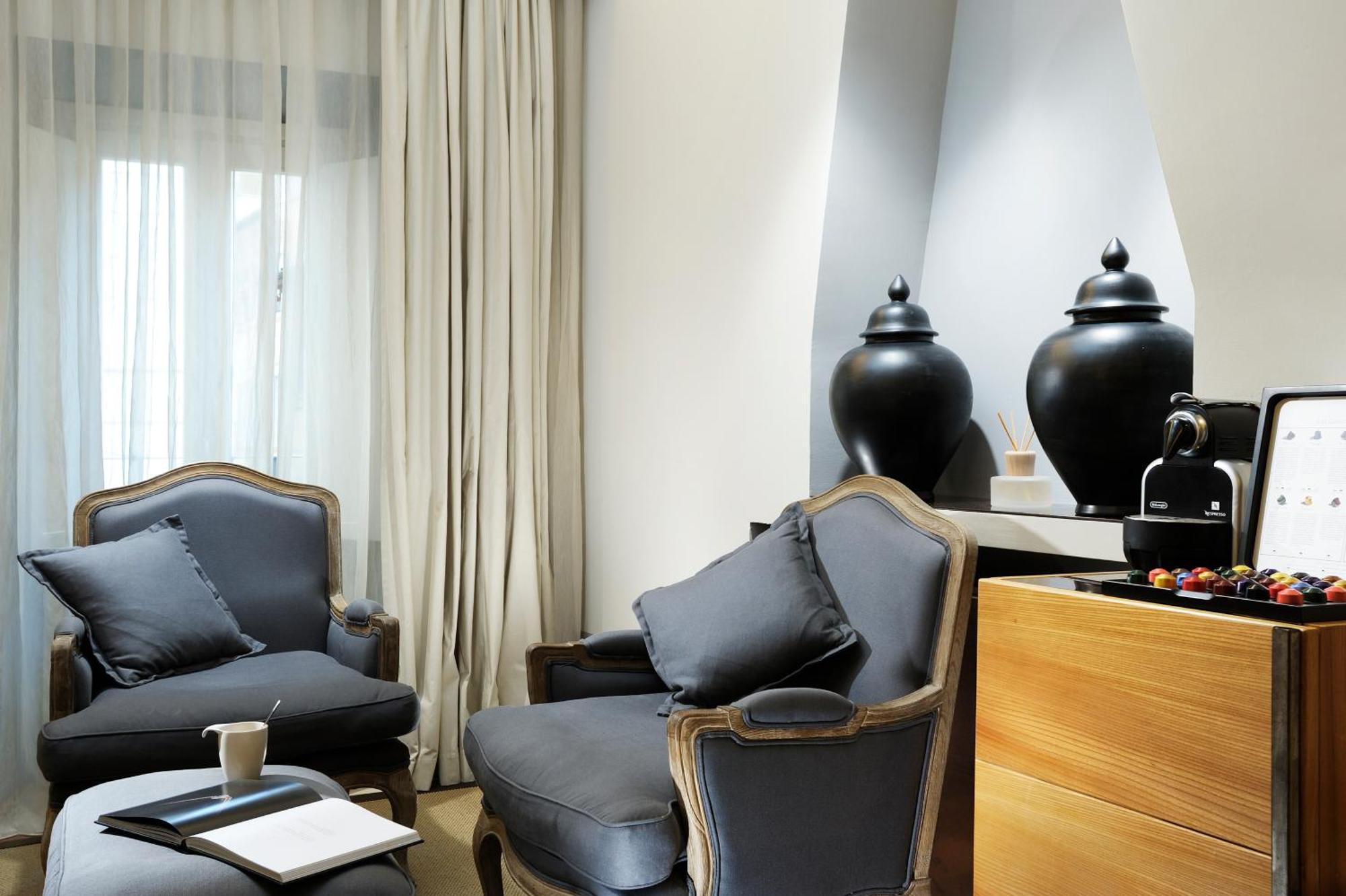 Mario De' Fiori 37 Hotel โรม ภายนอก รูปภาพ