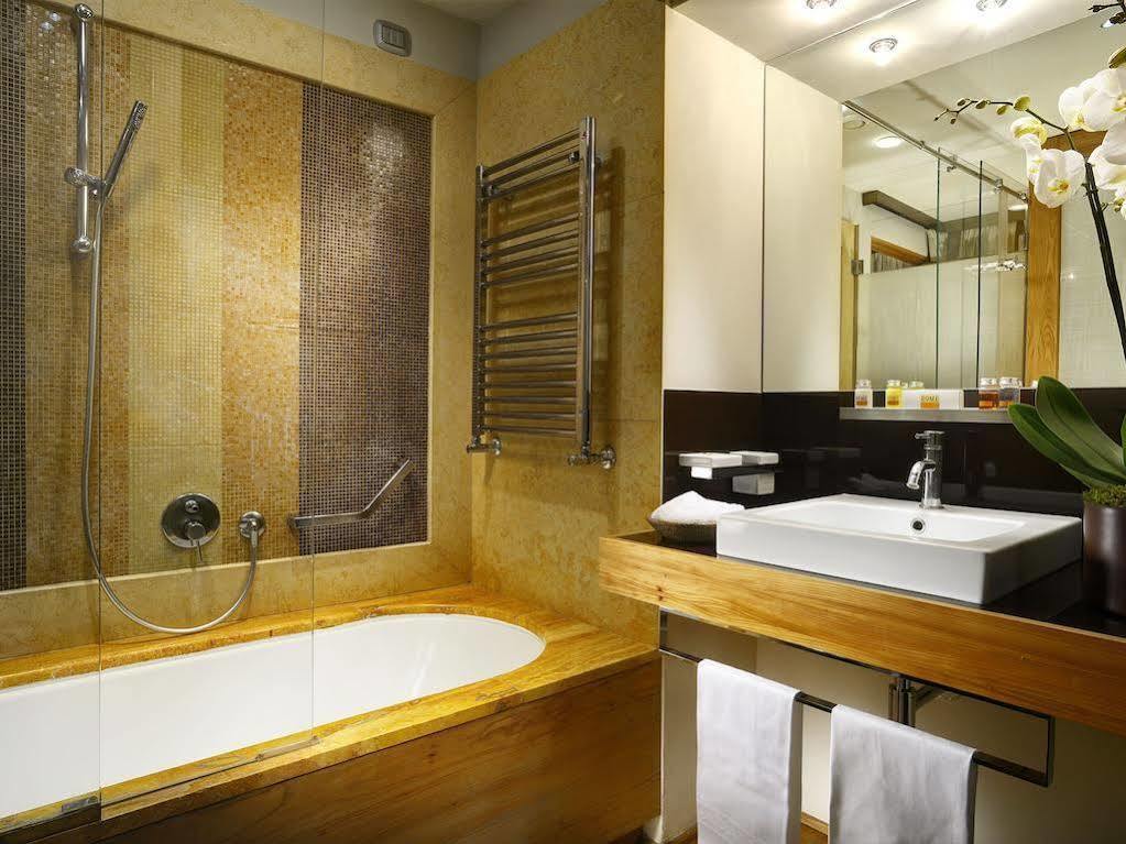 Mario De' Fiori 37 Hotel โรม ภายนอก รูปภาพ