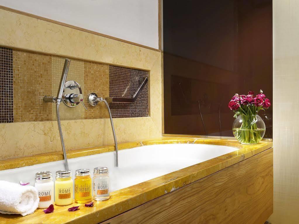 Mario De' Fiori 37 Hotel โรม ภายนอก รูปภาพ